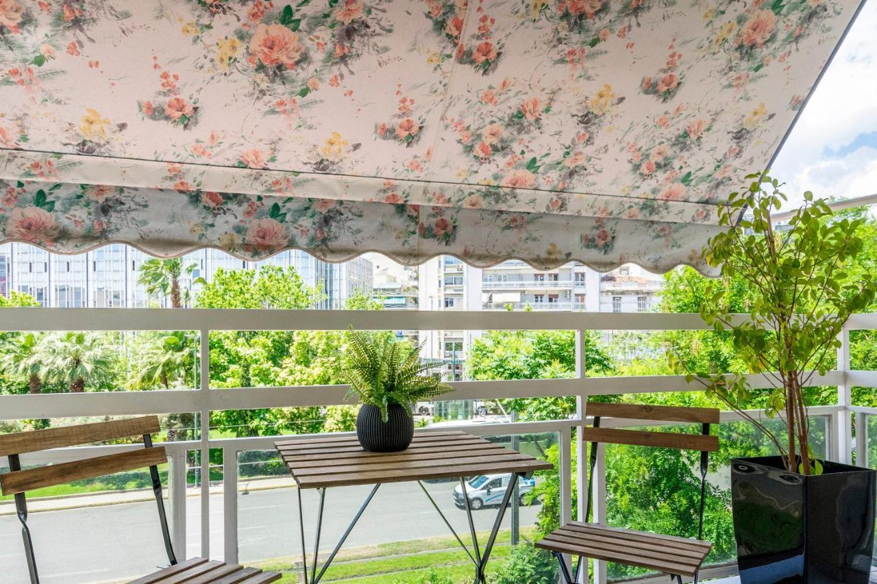 Central 2Br Apartment In The Heart Of Athens Atenas Exterior foto